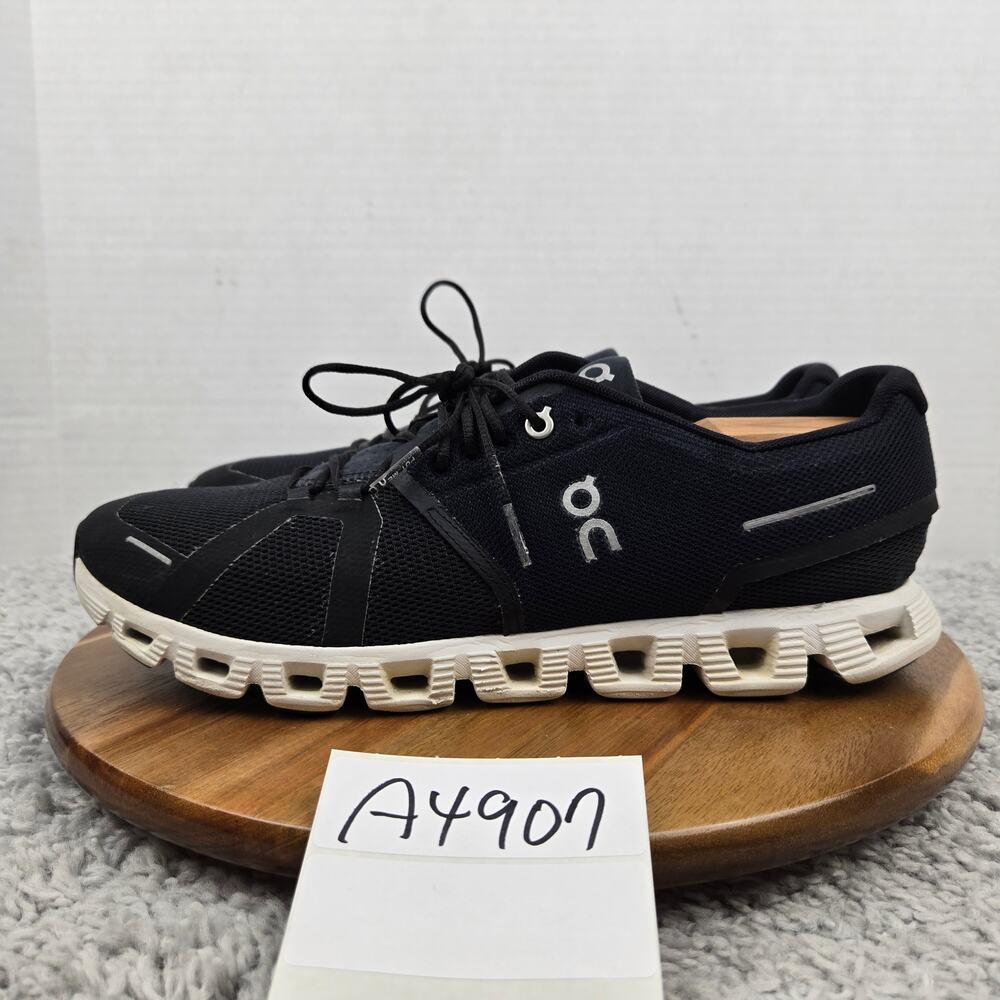 On Running Mens 11 Cloud 5 Black White Daily Casual Athletic Gym Running Shoe